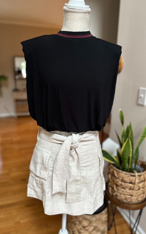 Cropped Blouse - Open